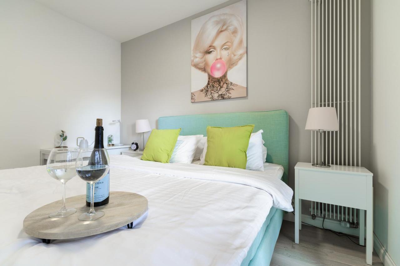 Luxury Apartment On Grzybowska Street Warsawa Bagian luar foto